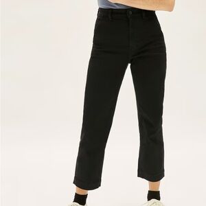 Everlane original straight leg crop pant in black, EUC, size 0
